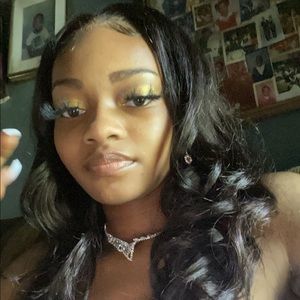 Meet your Posher, Destiny